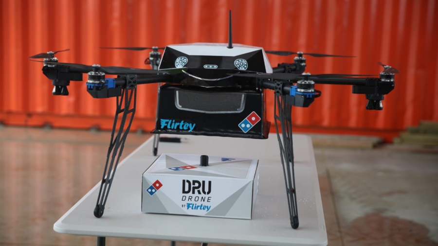 dominos_flirtey_drone_pizza