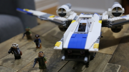 lego-u-wing4